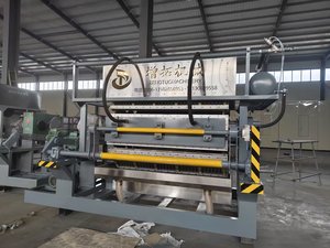 Machine de moulage de pâte à papier Zengtuo, contrôlée par PLC, avec moteur, boîte de vitesses, pompe, fonction de séchage, pour la fabrication de barquettes à œufs - Product Image 2
