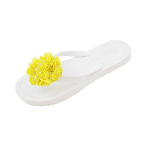 Sandalias Planas Noho con Flores Amarillas - Sandalias con Bordado de Lentejuelas - Product Image 2