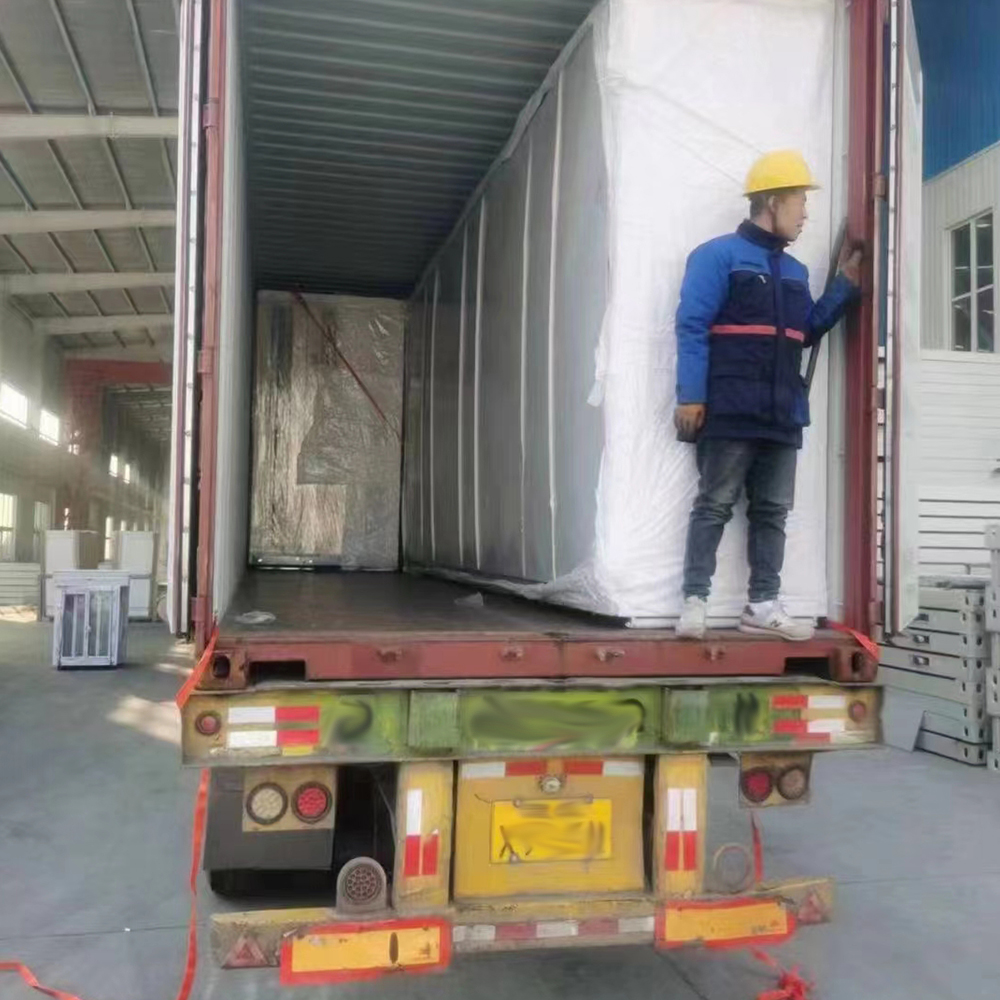 Best Quality 20ft Mobile Portable Container Toilet Low Price Convenient Restroom for Public Use Made Sandwich Panel Apartments 1