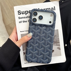 Funda de Cuero Artificial Delgada de Lujo con Logotipo Estampado en Caliente para <span class=keywords><strong>iPhone</strong></span> 17/16 <span class=keywords><strong>Pro</strong></span> <span class=keywords><strong>Max</strong></span>, Protección Antigolpes con Botón Metálico - Product Image 3