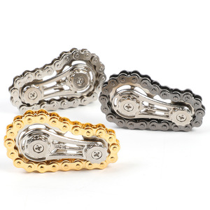 Dr. Cadena de Rodillos Metálica Gigante de 6mm con Engranajes y Cadenas, Juguete Antiestrés - Product Image 1