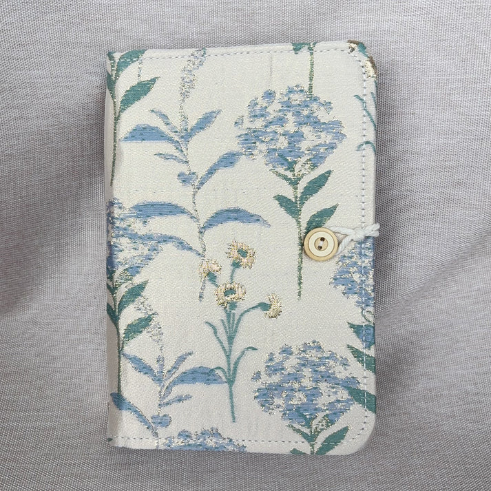 #03 beige blue flower