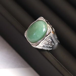 Aperto regolabile ovale naturale verde avventurina cristallo di quarzo verde giada grande anello per uomo - Product Image 2