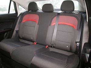 2023 <span class=keywords><strong>MG5</strong></span> Luxury Sedan 180DVVT Manual <span class=keywords><strong>Hybrid</strong></span>/Gasolina/Electric 1.5L Light & Dark Interior EV Car - Product Image 5