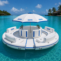 Plateforme flottante gonflable commerciale avec île aquatique, bar château et ponton lounge pour hôtels, resorts, fêtes et événements aquatiques