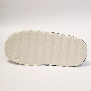 Sandalias de Playa de Verano para Mujer, Diseño de Vaca Lechera, Polipropileno, Punta Abierta, Suela Gruesa Antideslizante, Talla Adulta, 3.5cm o Más de Altura - Product Image 4