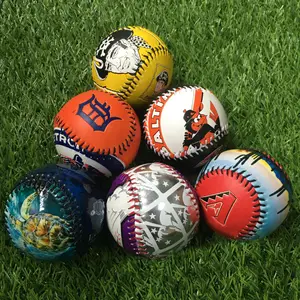 كرة بيسبول من BEWE عالية الجودة من الكلوريد متعدد الفينيل مطبوعة ومزخرفة ثلاثية الأبعاد من الجلد