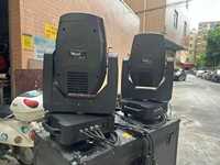 Projecteur à tête mobile Stagelight VELLO 380W d'occasion pour éclairage de concert, scène, DJ, spectacle, location d'équipement événementiel