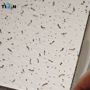 Dalles de plafond acoustiques 60x60, panneaux de plafond suspendus en fibre minérale 2x4 pieds, panneau de plafond noir - Product Image 3