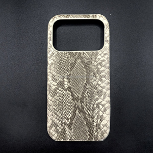 Yeni parlak <span class=keywords><strong>Python</strong></span> cilt desen telefon kılıfı, iPhone 17 Pro Max için uygun, yüksek kaliteli telefon kılıfı iPhone için kılıf 17 hava/16/15/14 - Product Image 5