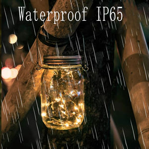 Lumière solaire suspendue de vacances imperméable extérieure Mason Jar LED lumière de paysage pour la déco de chemin de patio de jardin - Product Image 4