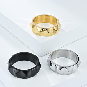 Bague <span class=keywords><strong>de</strong></span> mode unisexe en acier inoxydable plaqué or, anti-ternissement, avec motif 'Broken Window', pour hommes et femmes, idéale comme cadeau - Product Image 1