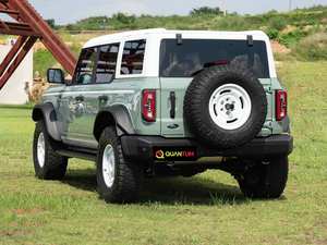 ฟอร์ด บรองโก 2025 รุ่น 1966 บิ๊กฟุต อิดิชั่น <span class=keywords><strong>รถ</strong></span>ใหม่ ดีไซน์เหนือกาลเวลา พวงมาลัยแม่นยำ งานฝีมือเบาะนั่งระดับพรีเมียม ผู้ผจญภัยบนทุกพื้นที่ - Product Image 4