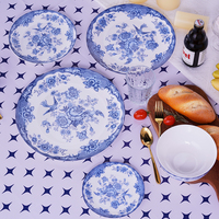 Offre Spéciale assiette en porcelaine bleu et blanc assiette de présentation en céramique ensemble de vaisselle en porcelaine fine pour le désherbage et la location et la fête