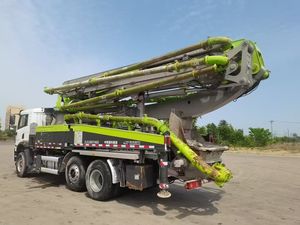 Camión Bomba de Concreto Zoomlion Sitrak, Años 2020, 2021, 2022, 2023, Chasis de 3 Ejes, 43m, 38m, Nuevo, en Shanghái - Product Image 5