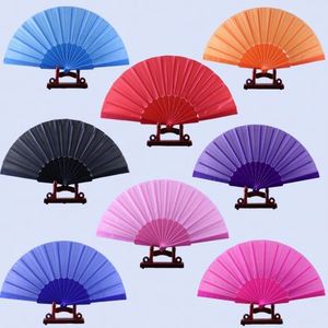 Éventail espagnol pliable artisanal en plastique de 23 cm personnalisé pour la promotion et les festivals, fait main et pliable - Product Image 1