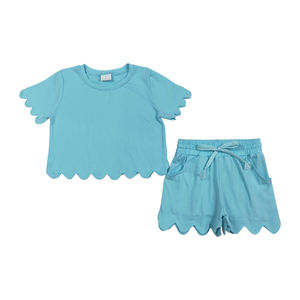 Expédition immédiate Vente en gros Vêtements d'été écologiques en Spandex/Polyester pour bébés filles, motif drapeau avec nœud du 4 juillet, manches courtes - Product Image 3