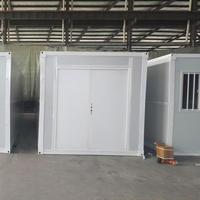 Maison conteneur mobile pliable de 20 pieds, 1 chambre, 1 salle de bain, design méditerranéen, panneau sandwich respirant pour boutique, garantie 2 ans