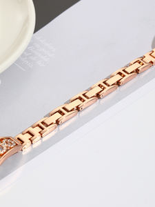 Bracelet de montre rond à paillettes multicolore personnalisé OEM Bracelet de montre élégant de luxe pour les femmes facile à porter pour <span class=keywords><strong>Apple</strong></span> <span class=keywords><strong>Watch</strong></span> - Product Image 4
