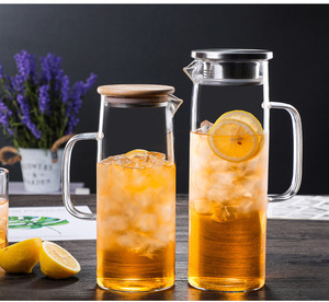 <span class=keywords><strong>Carafe</strong></span> en verre à haute teneur en borosilicate de 1000ml et 1500ml avec couvercle en bambou pour boisson, jus, thé ou eau - Product Image 3