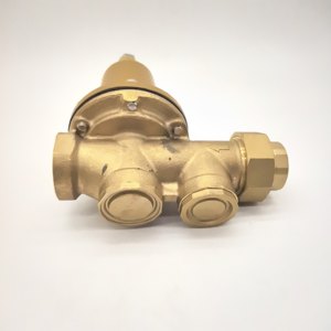 Vanne <span class=keywords><strong>de</strong></span> réduction <span class=keywords><strong>de</strong></span> <span class=keywords><strong>pression</strong></span> d'eau en laiton HPb59-1, régulateur <span class=keywords><strong>de</strong></span> <span class=keywords><strong>pression</strong></span> réglable pour les systèmes <span class=keywords><strong>de</strong></span> <span class=keywords><strong>plomberie</strong></span> résidentiels - Product Image 4