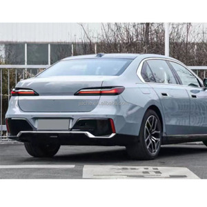 Punte di scarico dello Spoiler del diffusore del paraurti posteriore per <span class=keywords><strong>BMW</strong></span> serie 7 <span class=keywords><strong>G70</strong></span> Sport 2023 + protezione del paraurti posteriore per auto accessori per il corpo - Product Image 2