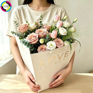 Sac en papier conique personnalisé pour fleurs, avec logo estampé à chaud, sac de transport portable pour bouquets, idéal pour les fleuristes - Product Image 2