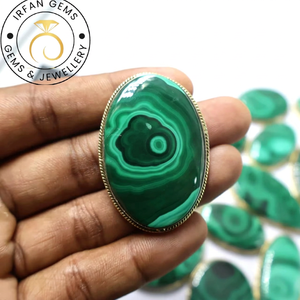 Haute qualité malachite naturelle rainurée pierre précieuse meilleure qualité jaspe rouge laiton macramé fabrication de bijoux mélange pierres précieuses en vrac - Product Image 1