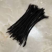 Extensions de Locs Texturées Bouclées Super Double Drawn en Cheveux Humains Vierges Brésiliens – Bundles d'Extensions de Dreadlocks Entièrement Faits à la Main