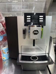 <span class=keywords><strong>Machine</strong></span> à café expresso <span class=keywords><strong>automatique</strong></span> <span class=keywords><strong>jura</strong></span> X8 - Product Image 2