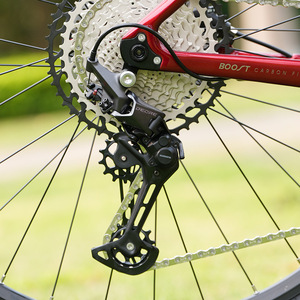 TWITTER WARRIOR Pro-LT Mountain Bike con Forcella Anteriore in Fibra di Carbonio, Telaio e Manubrio, Freni a Disco Doppi, 12 Velocità, Ruote da 27.5/29 Pollici - Product Image 4