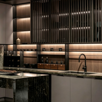 KOJOON Armoires de cuisine américaines prêtes à assembler avec évier, robinet, charnières et panier de tiroir, armoire murale de cuisine moderne pour hôtel américain