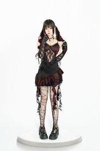 Conjunto de Falda Mini y Camiseta de Encaje Negro y Rojo Estilo Gótico Oscuro 2026, Ropa de Subcultura Urbana, Disfraz para Actuaciones en Escenario - Product Image 4