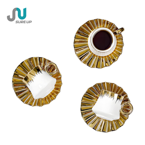 Ensemble tasse et soucoupe à expresso en céramique 100 ml – Coffrets cadeaux d'affaires pour marques de culture du café - Product Image 3