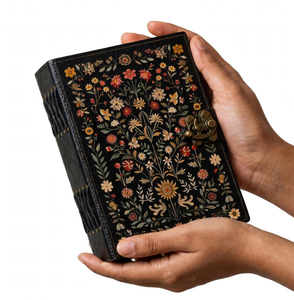 Diario de Cuero con Estampado Floral Grimoire, Libro de Hechizos Celestiales, Cuaderno Gótico Vintage para Escribir y Dibujar - Product Image 6