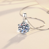 Collier pendentif en moissanite couleur D personnalisé en argent sterling 925 avec chaîne maille boîte pour femme, six griffes, de 1 à 5 carats, vente en gros (lot de 9)