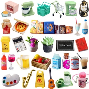 Bouteilles miniatures en résine réalistes de lait, jus et vin rouge pour la maison et la cuisine, accessoires miniatures pour maison de poupé<span class=keywords><strong>e</strong></span> - Vente en gros - Product Image 1