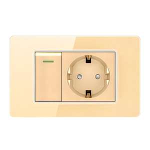 Prise murale double USB type C en verre trempé, norme européenne, avec interrupteur et trois prises de courant - Product Image 1