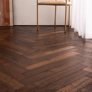 Parquet en bois d'ingénierie en chêne de style moderne, à chevrons, système de clic, carbonisé, fumé, salon, appartement, hôtel, villa, château - Product Image 6
