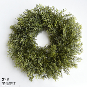 Guirlande artificielle en herbe de cyprès pour porte d'entrée, guirlande réaliste en faux herbe de cyprès avec <span class=keywords><strong>fausse</strong></span> verdure d'eucalyptus printanière pour mur et <span class=keywords><strong>fenêtre</strong></span> - Product Image 5