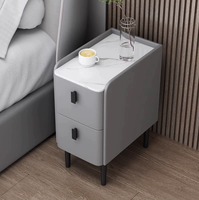Table de chevet moderne et luxueuse en bois avec 2 tiroirs et lumière LED pour hôtel et chambre à coucher