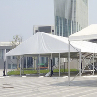 Tente de réception de luxe arabe à toit surélevé 3x3m 6x6m 8x8m pour événements à vendre