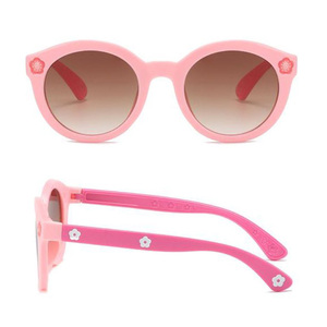 Wholesale 2022 <strong>Baby</strong> Summer Sunglasses for Girls Pink PC <strong>Frame</strong> Oval Sun <strong>Glasses</strong> with UV400 Lenses for Beach Seaside Kids - Product Image 1