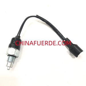 Sensor de Interruptor de Luz de Reversa Chevrolet 95216957 95224024 para Reparación y Reemplazo de Automóviles - Product Image 3