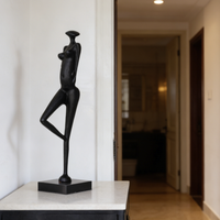 Evelyn, sculpture humaine abstraite moderne, vente en gros directe d'usine, grande taille, pour la décoration de table d'entrée