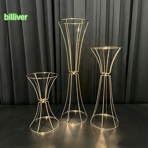 Adornos geométricos de hierro forjado con flores huecas para mesas de boda, jarrones de flores, accesorios para bodas, guías de <span class=keywords><strong>camino</strong></span> con soportes para flores. - Product Image 3