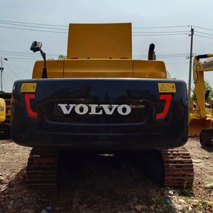 Excavatrice sur chenilles hydraulique Volvo EC480 d'occasion, modèle 2023, 48 tonnes, capacité de godet de 3,8 m, prix bas, en stock en Suède - Product Image 3