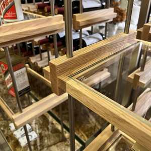 Cave à vin et <span class=keywords><strong>spiritueux</strong></span> sur mesure haut de gamme, armoire de présentation et de stockage en bois et métal, avec système de refroidissement, pour usage commercial de luxe - Product Image 5