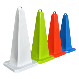 720 Nouveaux Cones de Signalisation Carrés en Matériau Renforcé Blanc Jaune Rouge Bleu Vert – Pylônes Publicitaires pour la Sécurité des Chantiers de Construction - Product Image 6