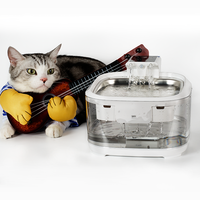 Distributeur d'eau Smart Cat 4.5L avec capteur Batterie sans fil rechargeable pour chats Fontaine d'eau automatique pour animaux de compagnie avec filtre